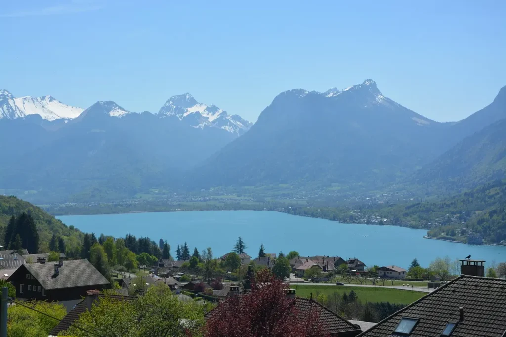 Lac d'Annecy en France