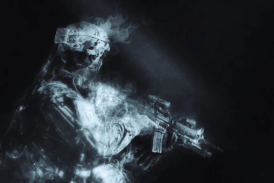 Militaire et vie de couple - Vision de la silhouette d'un homme en mission avec son fusils d'assaut